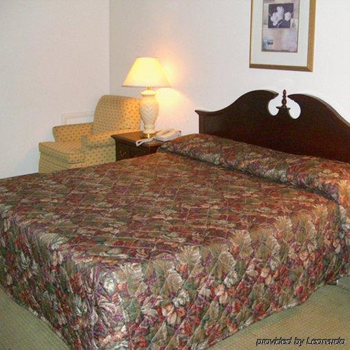 Midtown Motel Newport News Oda fotoğraf